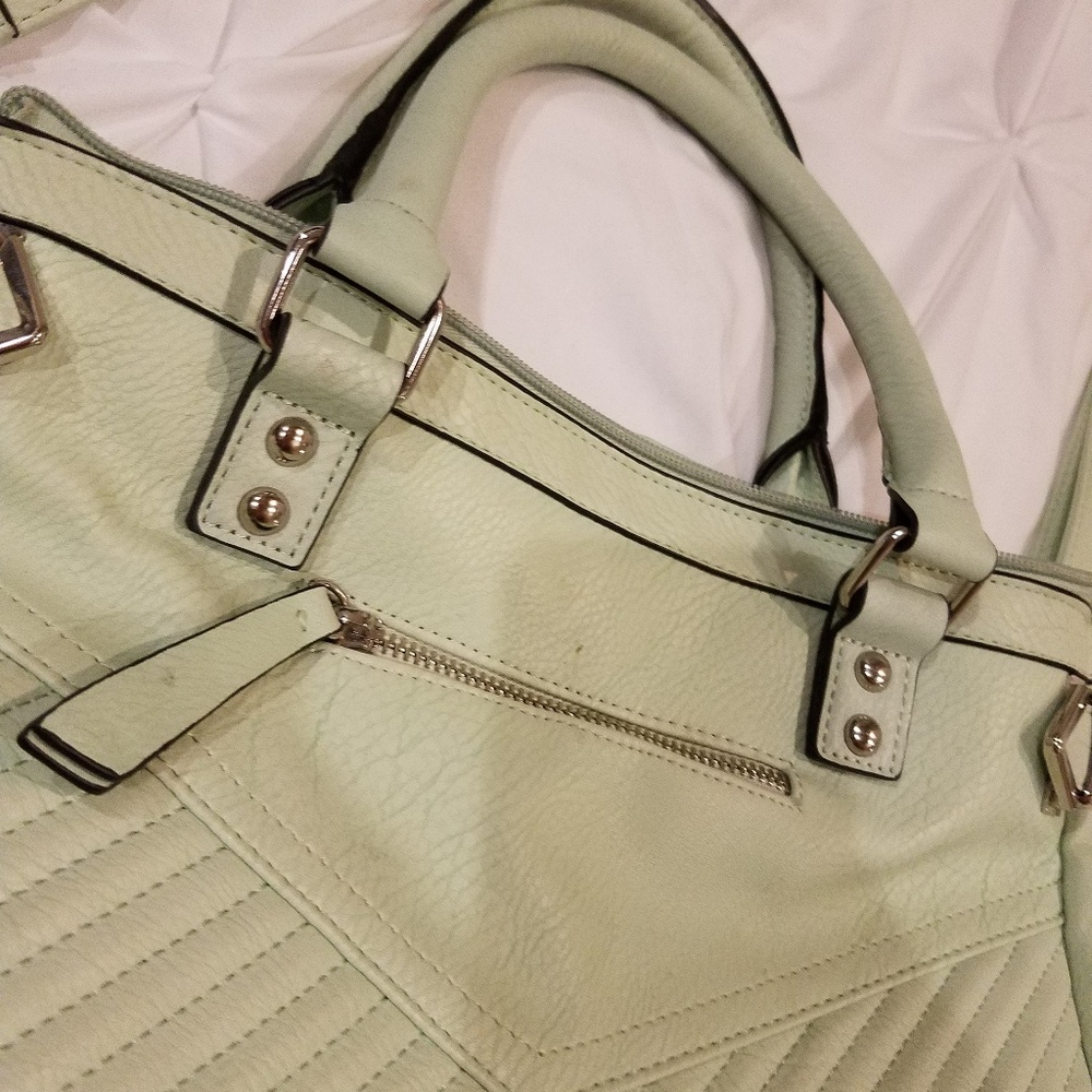 Purse - Picture 2 of 3